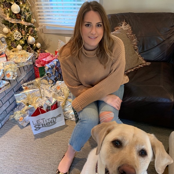 Meet your Posher, Brenna - Picture 1 of 1